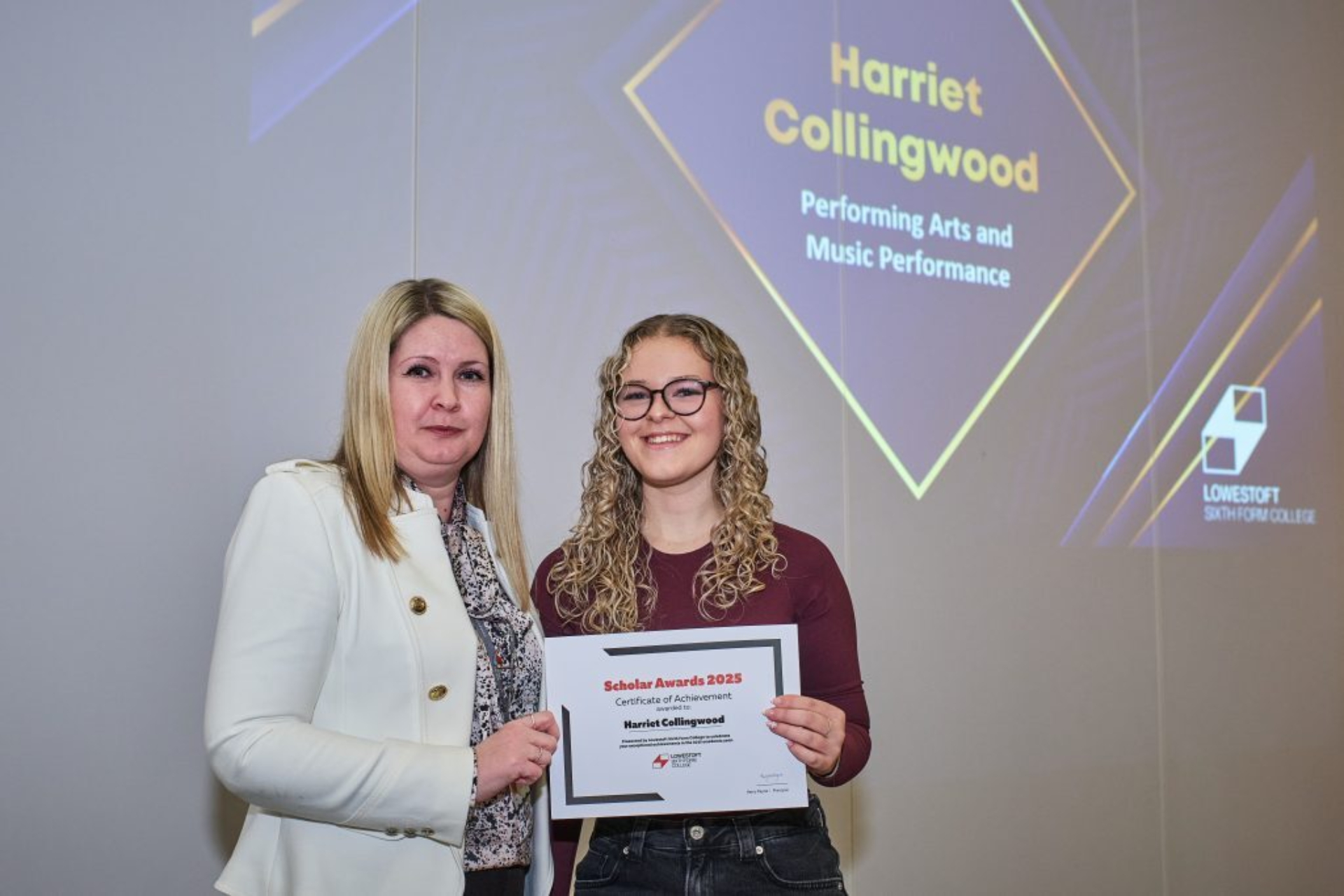 Harriet Collingwood Distinction Merit in Performing Arts and a Distinction in Music 1024x683